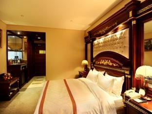 Sovereign Business 4*